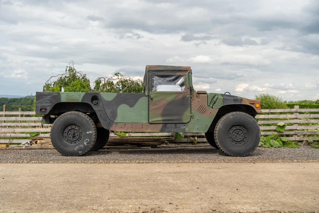 2010 AM General Hummer - Image 5 of 31
