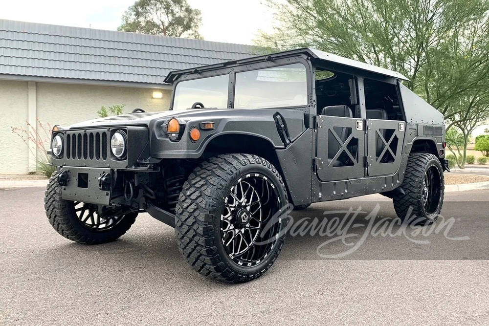 2010 AM General Hummer - Image 12 of 18
