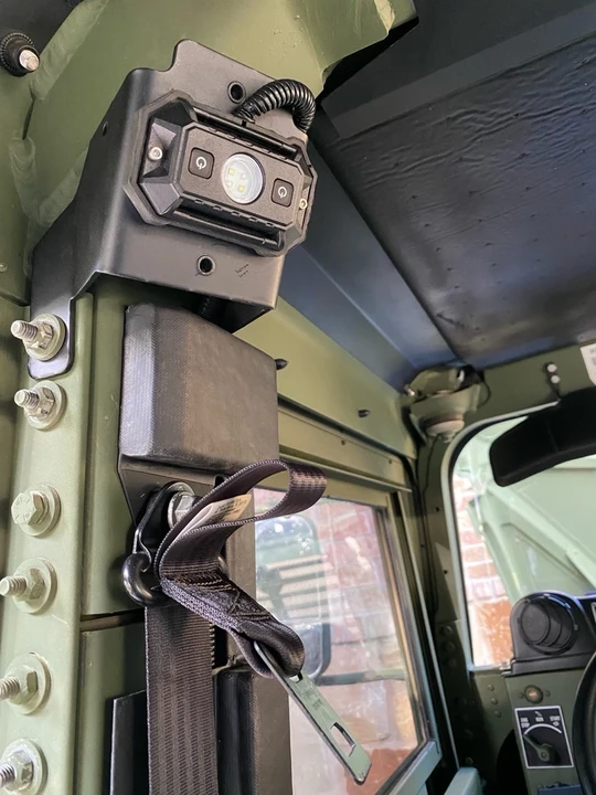 2010 AM General Hummer - Image 13 of 21