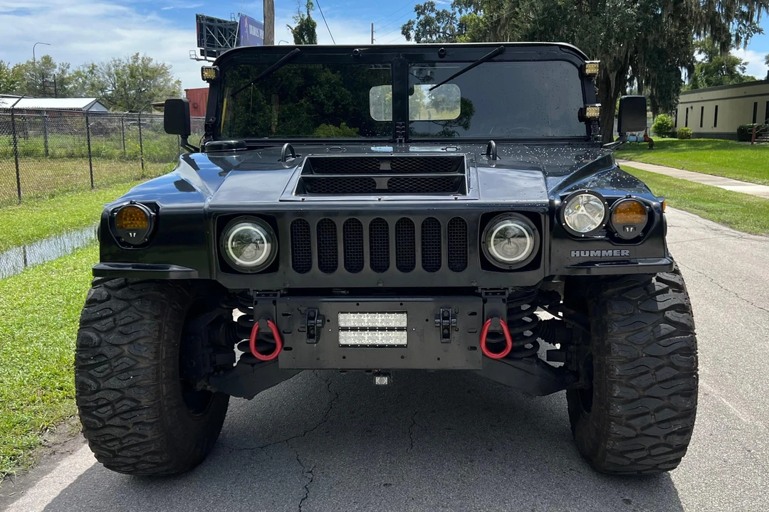 2010 AM General Hummer - Image 2 of 31