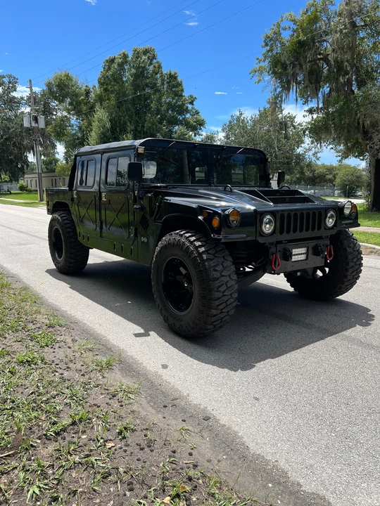 2010 AM General Hummer - Image 14 of 31