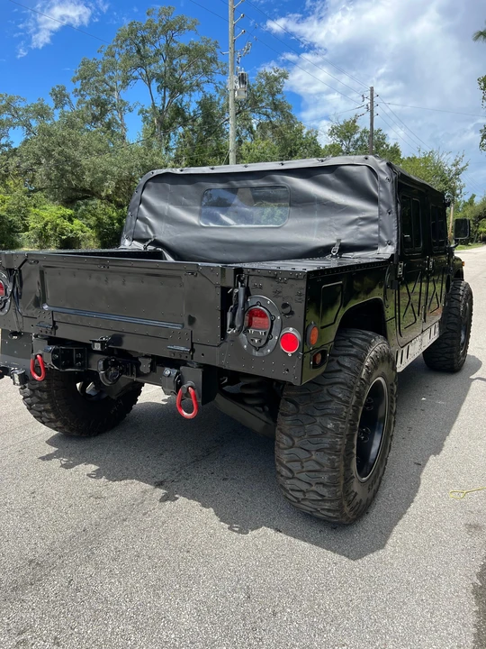 2010 AM General Hummer - Image 10 of 31