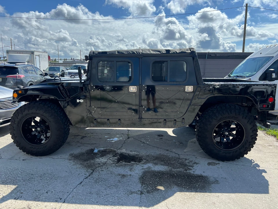 2010 AM General Hummer - Image 7 of 31