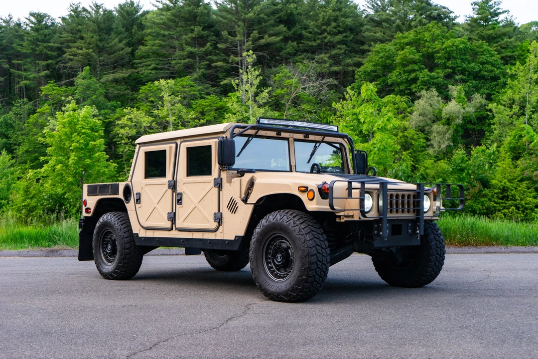 2010 Hummer HMMWV - Image 31 of 31