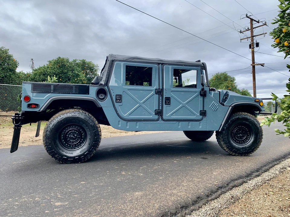 2010 Hummer HMMWV - Image 10 of 31