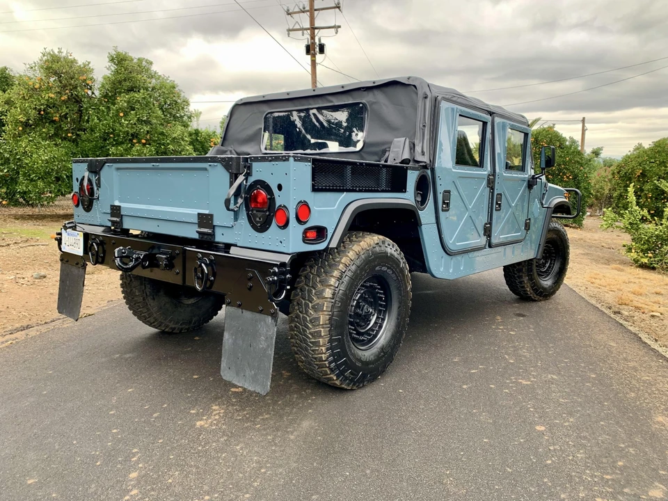 2010 Hummer HMMWV - Image 13 of 31