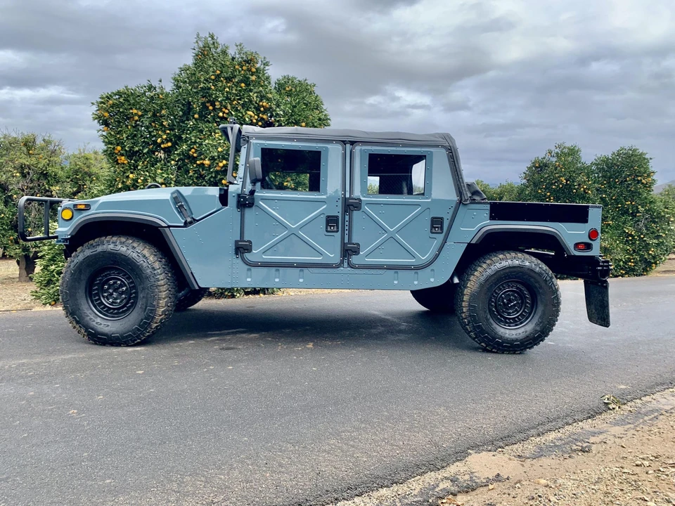 2010 Hummer HMMWV - Image 19 of 31