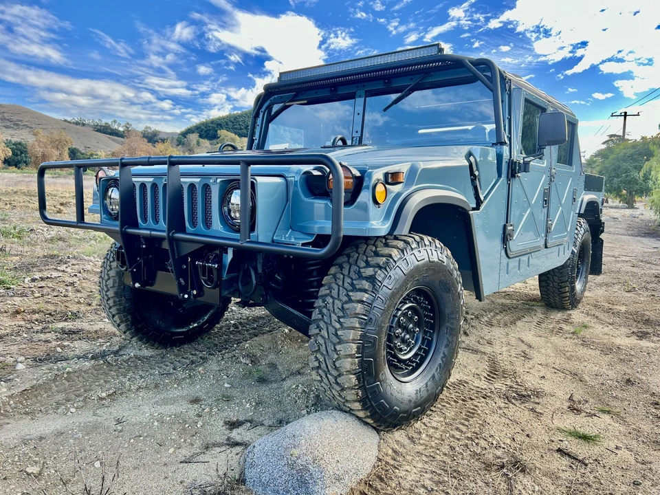 2010 Hummer HMMWV - Image 26 of 31