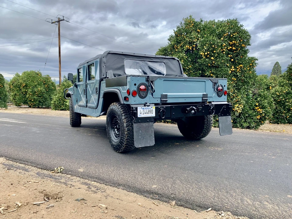 2010 Hummer HMMWV - Image 16 of 31