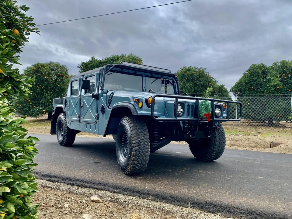2010 Hummer HMMWV - Image 8 of 31