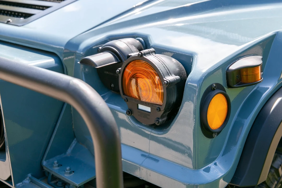 2010 Hummer HMMWV - Image 13 of 31