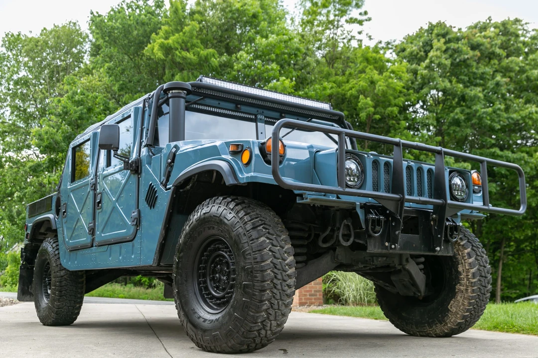 2010 Hummer HMMWV - Image 9 of 31