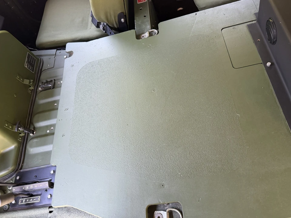 2010 Hummer HMMWV - Image 28 of 31
