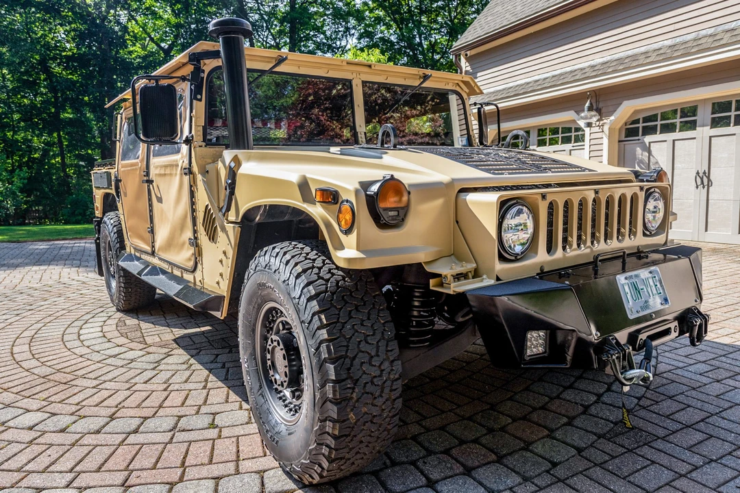 2010 Hummer HMMWV - Image 9 of 31