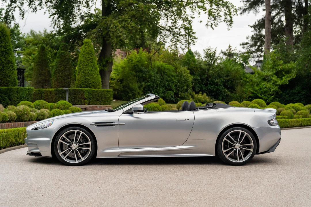 2010 Aston Martin DBS (2008-2012) - Image 9 of 31