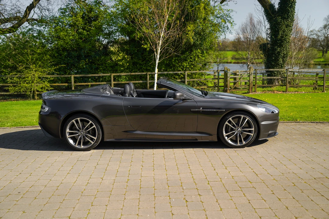 2010 Aston Martin DBS (2008-2012) - Image 17 of 31