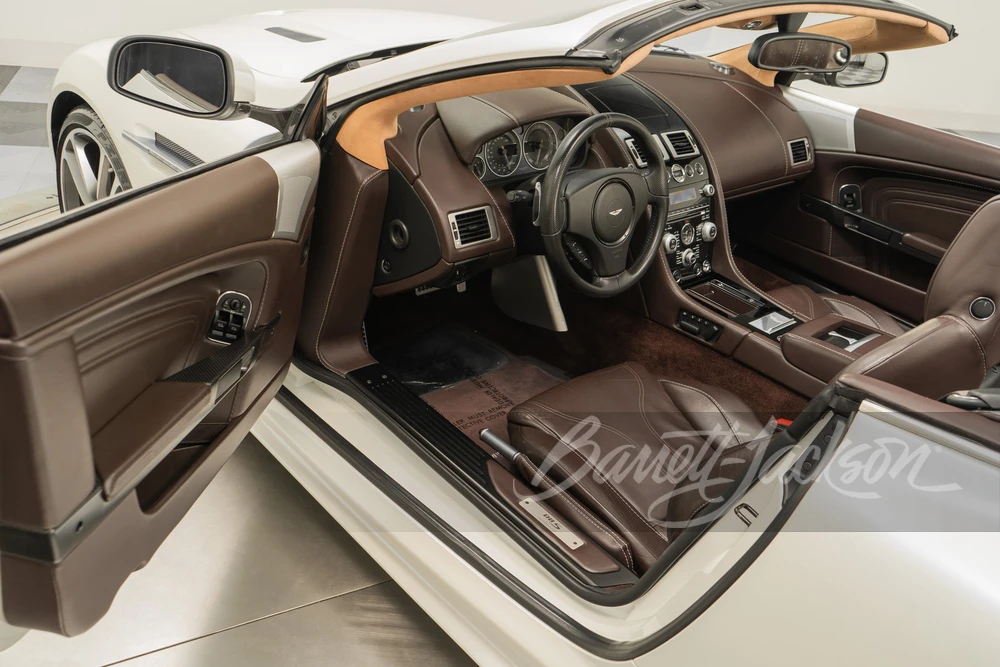 2010 Aston Martin DBS (2008-2012) - Image 11 of 31
