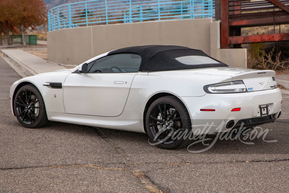 2010 Aston Martin V8 Vantage (2006-2017) - Image 13 of 18