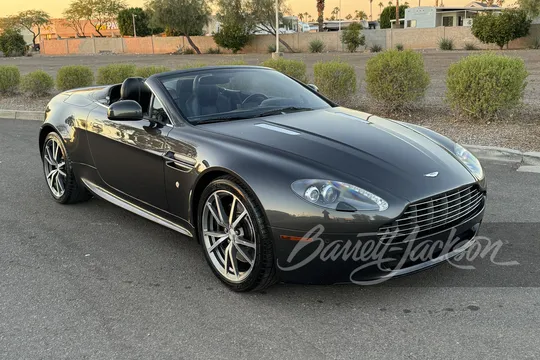 2010 Aston Martin V8 Vantage Convertible