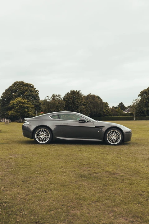 2010 Aston Martin V8 Vantage (2006-2017) - Image 21 of 31
