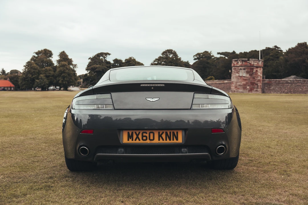 2010 Aston Martin V8 Vantage (2006-2017) - Image 13 of 31