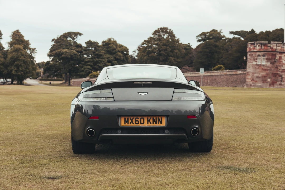 2010 Aston Martin V8 Vantage (2006-2017) - Image 16 of 31