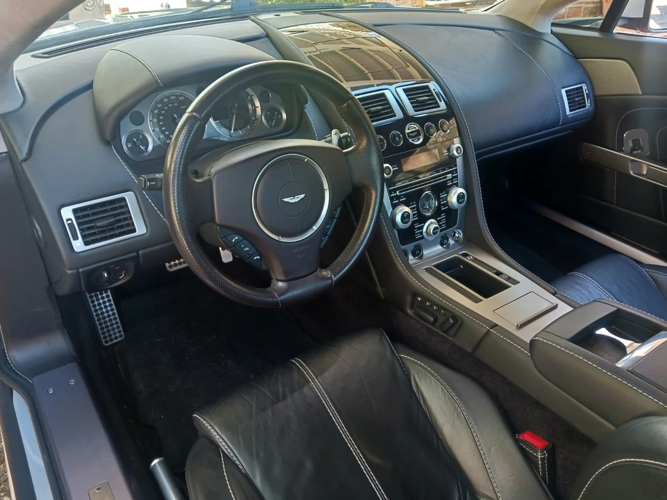 2010 Aston Martin V8 Vantage (2006-2017) - Image 16 of 21