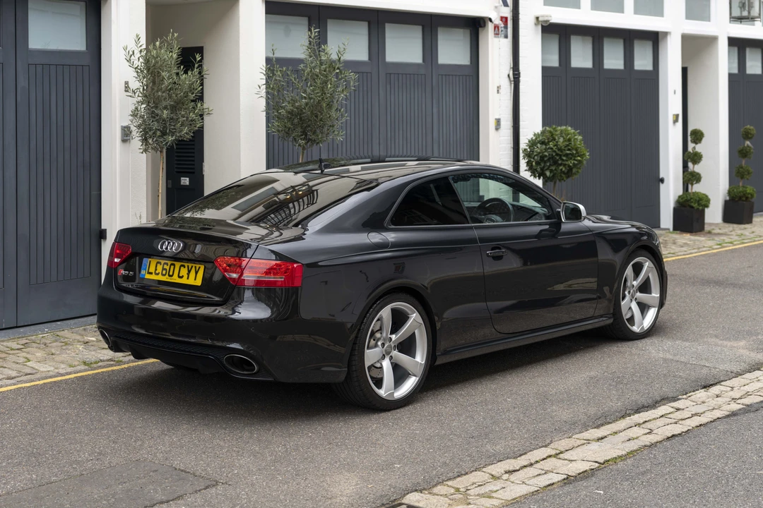 2010 Audi B8 RS5 - Image 13 of 31