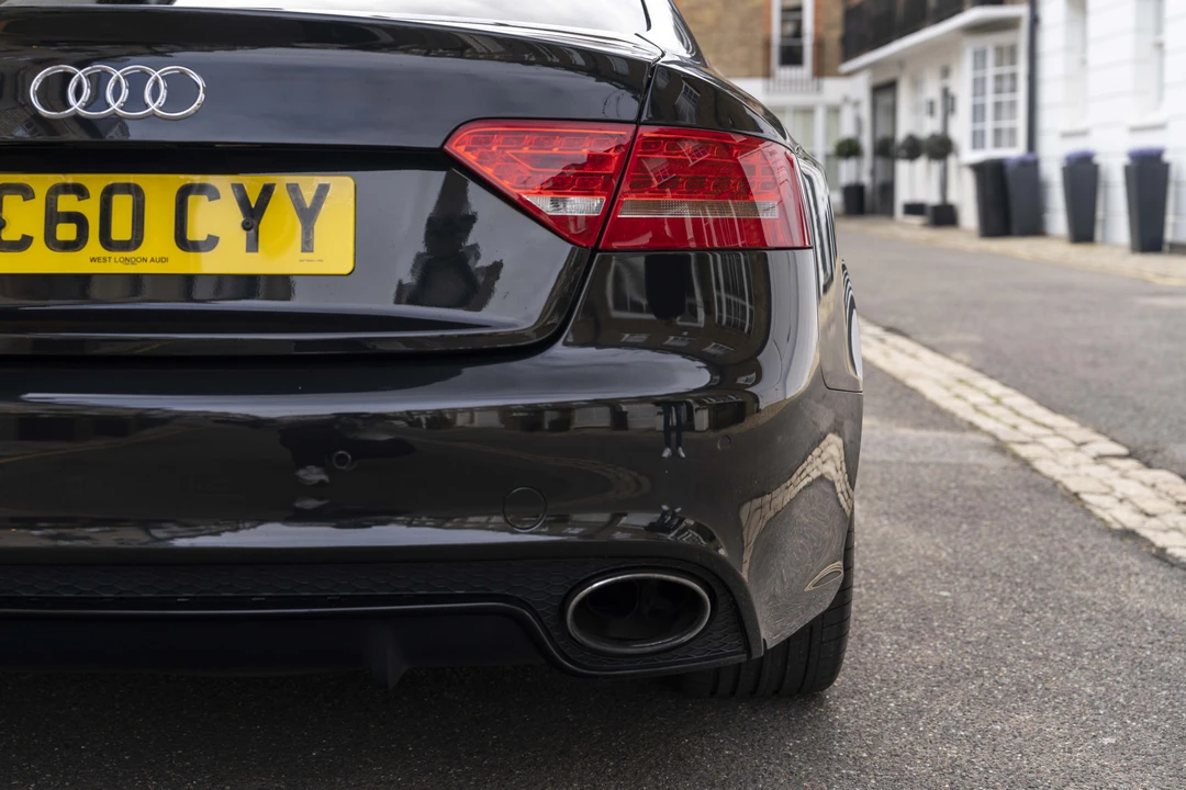 2010 Audi B8 RS5 - Image 27 of 31