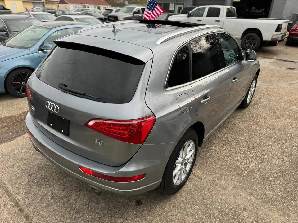 2010 Audi 8R Q5 - Image 8 of 10