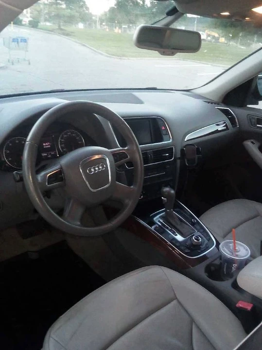 2010 Audi 8R Q5 - Image 7 of 8