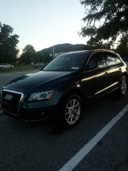 2010 Audi 8R Q5 - Image 3 of 8