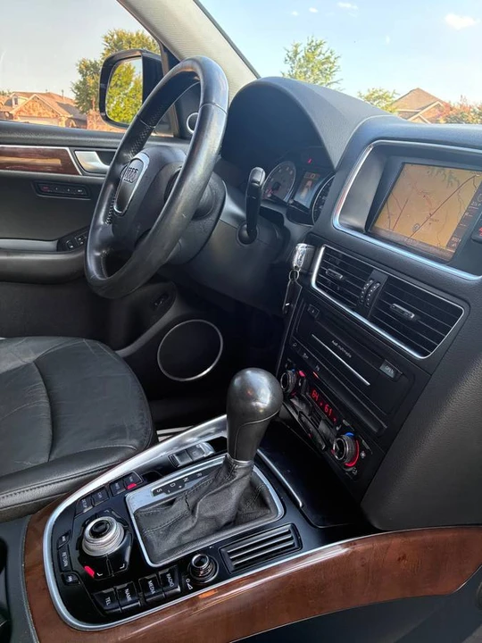 2011 Audi 8R Q5 - Image 10 of 20