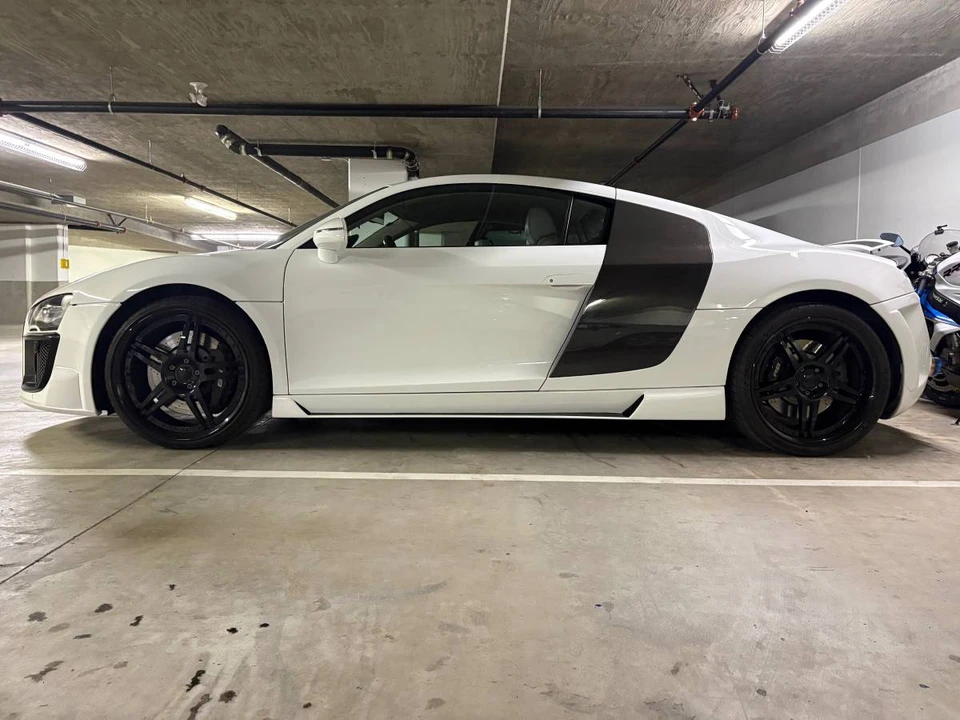 2010 Audi 42 R8 - Image 4 of 19