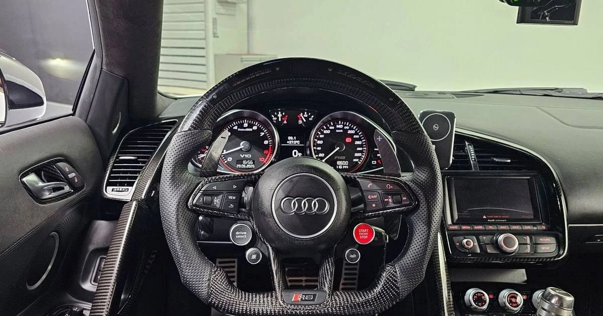 2010 Audi 42 R8 - Image 9 of 19