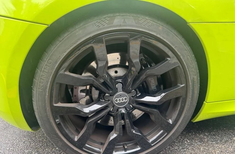 2010 Audi 42 R8 - Image 3 of 13