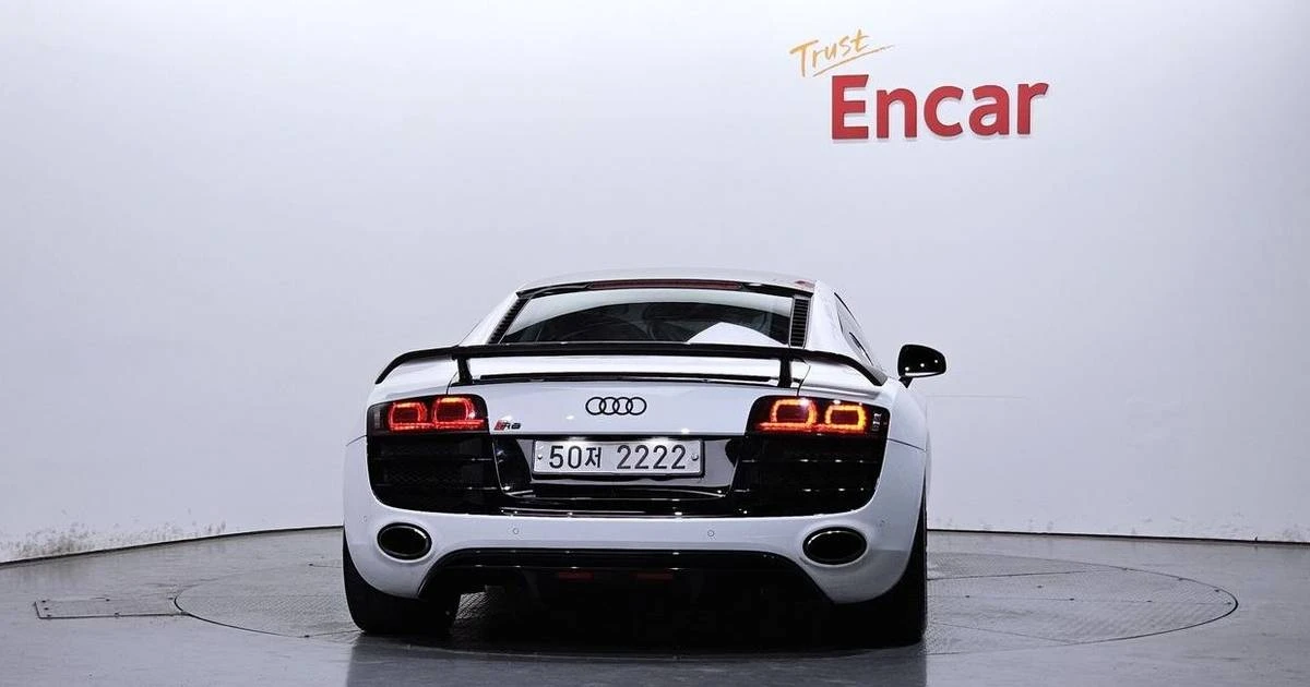 2010 Audi 42 R8 - Image 16 of 19