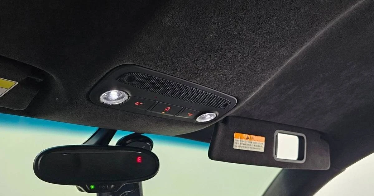 2010 Audi 42 R8 - Image 6 of 19