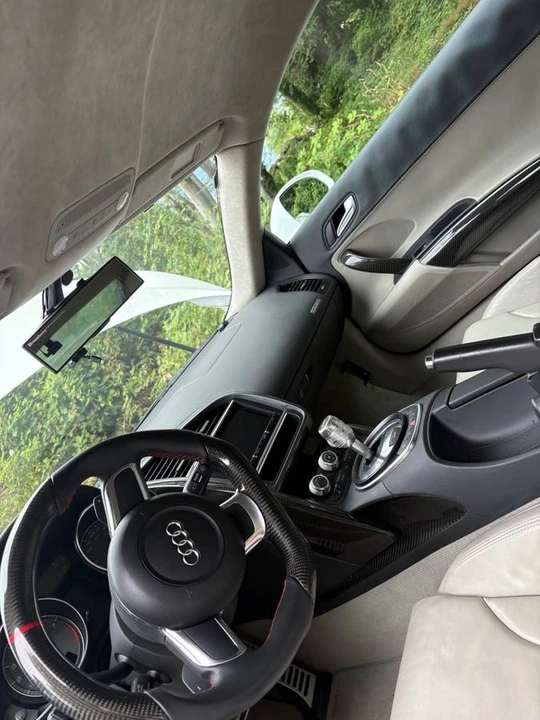 2010 Audi 42 R8 - Image 15 of 19