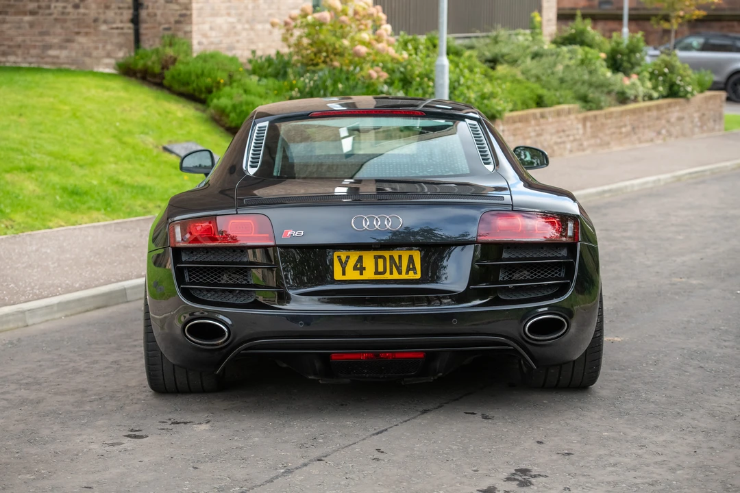 2010 Audi 42 R8 - Image 7 of 31