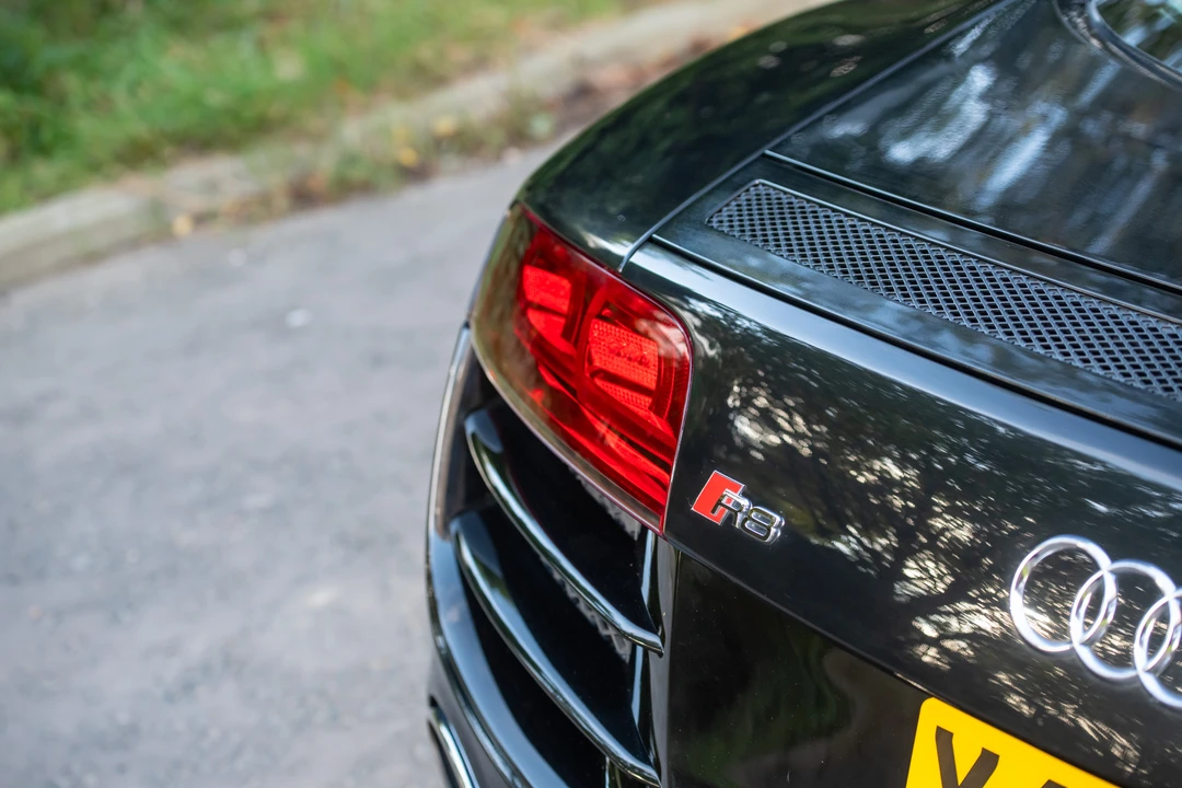 2010 Audi 42 R8 - Image 22 of 31