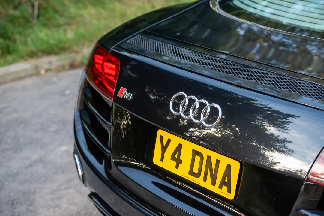2010 Audi 42 R8 - Image 23 of 31