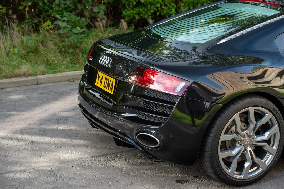 2010 Audi 42 R8 - Image 31 of 31