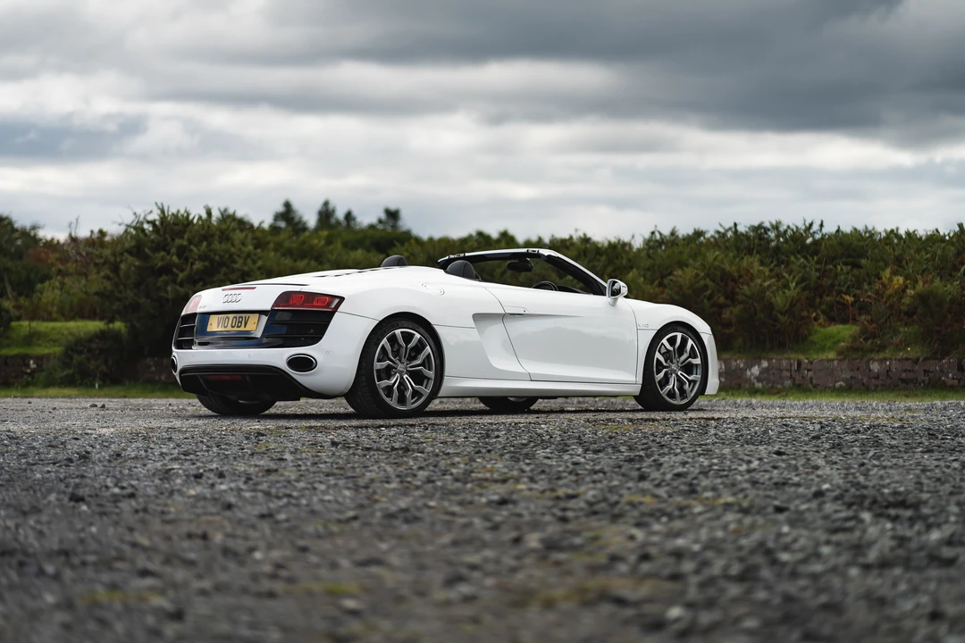 2010 Audi 42 R8 - Image 14 of 31