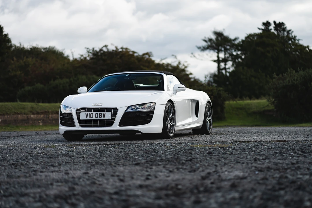 2010 Audi 42 R8 - Image 10 of 31