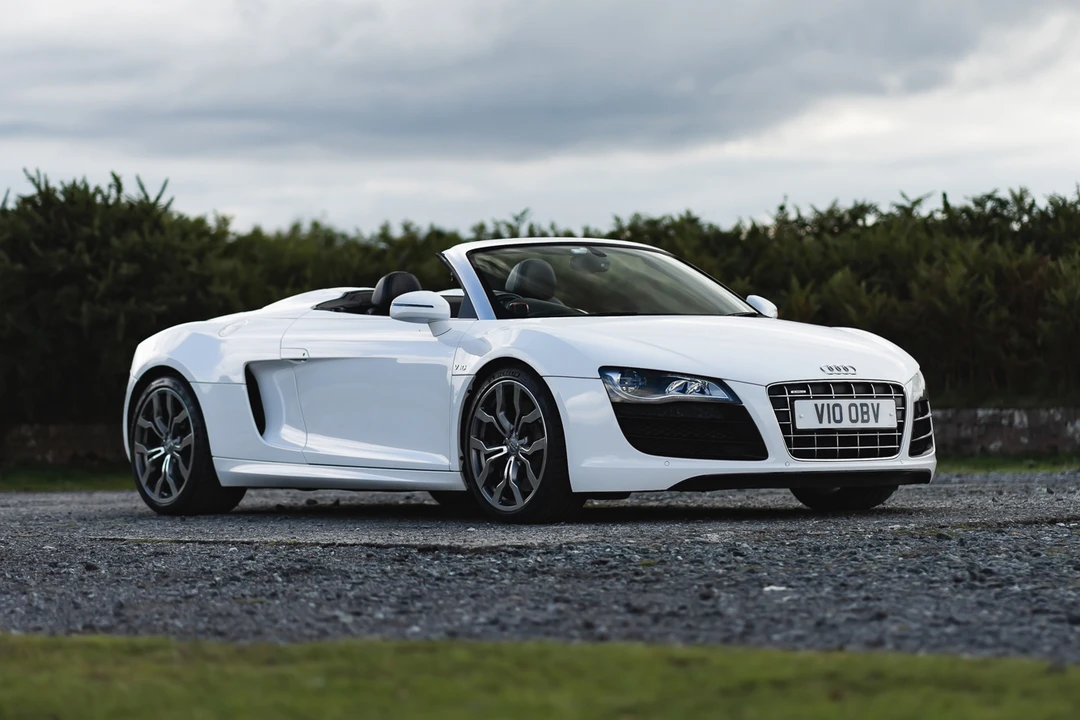 2010 Audi 42 R8 - Image 2 of 31