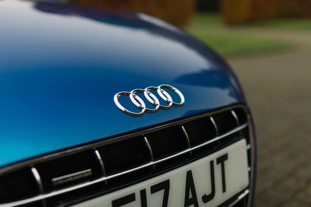 2010 Audi 42 R8 - Image 25 of 31