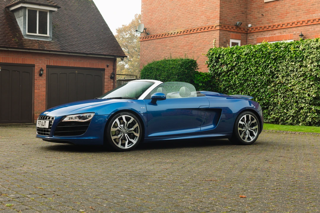 2010 Audi 42 R8 - Image 4 of 31
