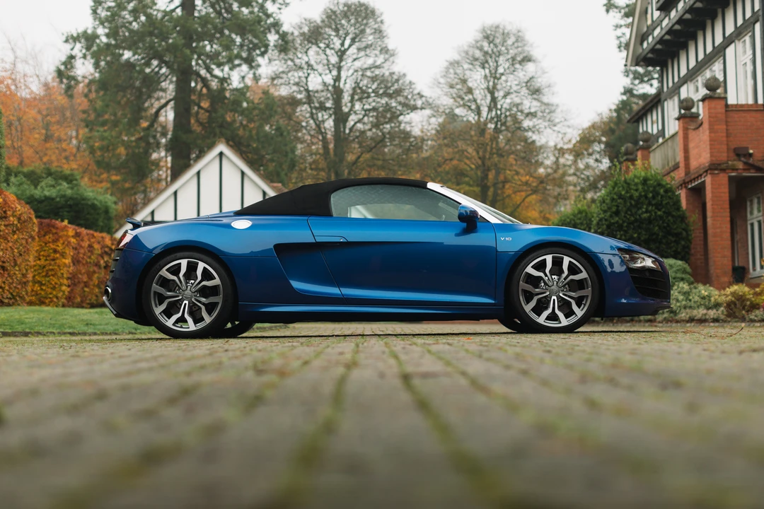 2010 Audi 42 R8 - Image 14 of 31