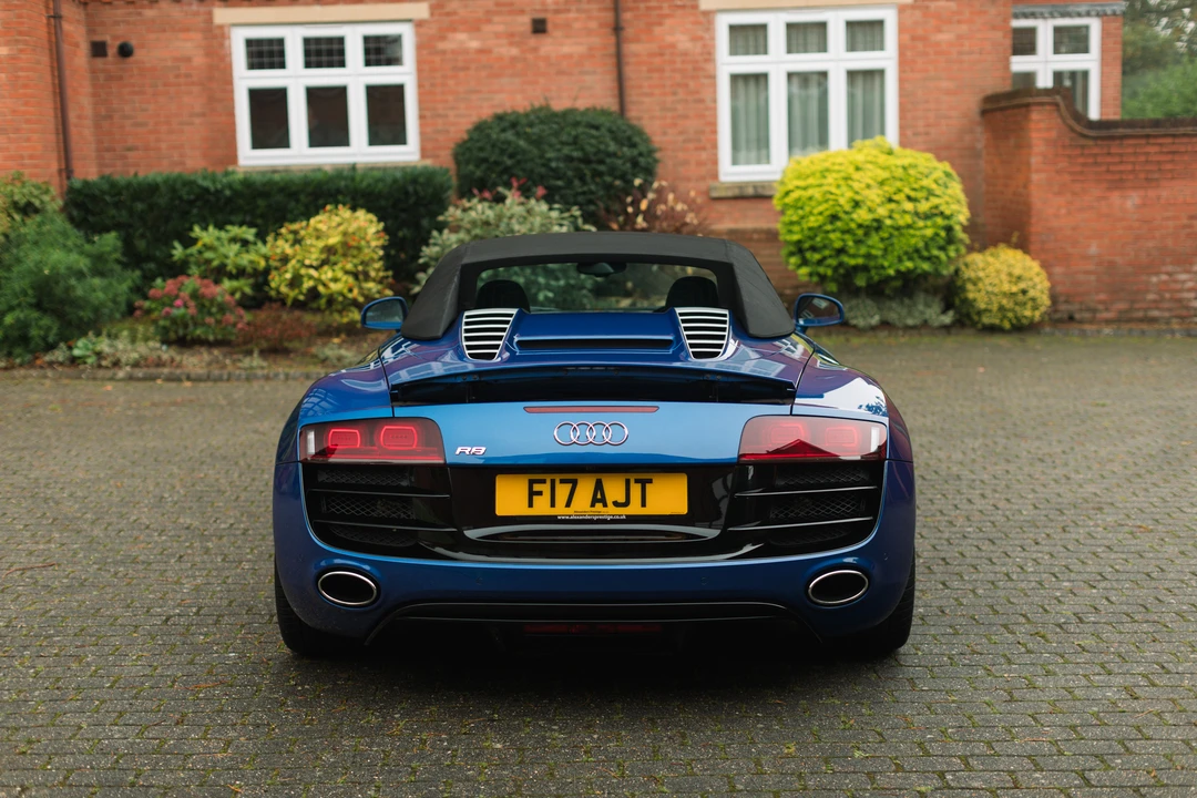 2010 Audi 42 R8 - Image 6 of 31